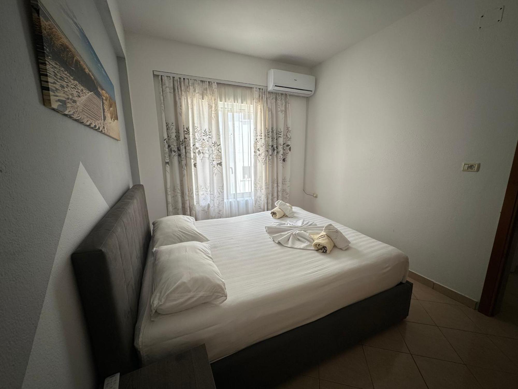 Skenderi Apartments Ksamil Eksteriør bilde